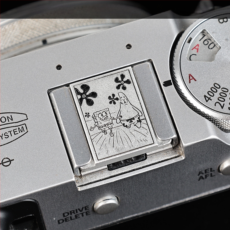 Κάλυμμα ζεστής υποδοχής κάμερας για Fuji X-T50, X-M5, X-S20, X-T30, X100V — Ανθεκτικό στη σκόνη και διακοσμητικό