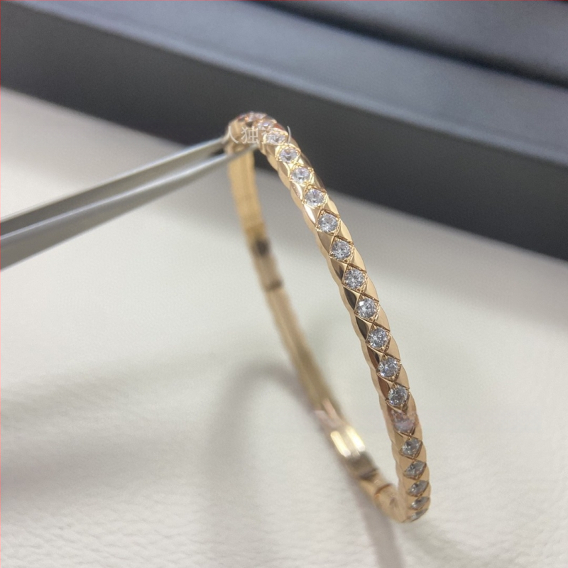 Zelta pārklājuma rokassprādze ar diamentiem, svaigs un salds stils, svars 16 g