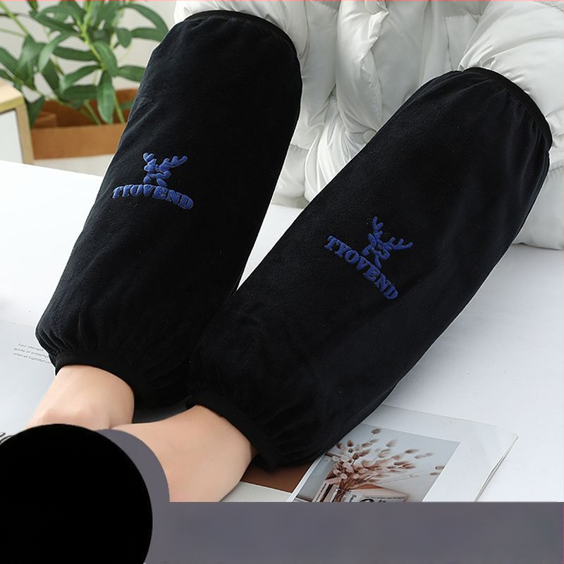 Universālās virtuves piedurknes — pretnetīrumiem, rudens-ziemas lietošanai, flaneles materiāls, drukāts dizains