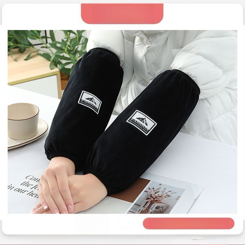 Universālās virtuves piedurknes — pretnetīrumiem, rudens-ziemas lietošanai, flaneles materiāls, drukāts dizains