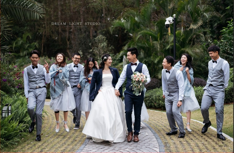 Kostüümi vest, kitsas lõige, ilma kraeta, ühe ridade nuppudega, polüesterkangas, sobib nelja aastaaja jaoks