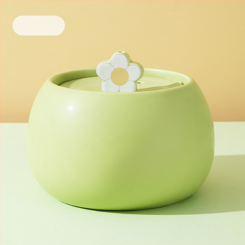 Sour Bear keramikas automātiskais ūdens dozētājs kaķiem, izcelsme Jiangsu