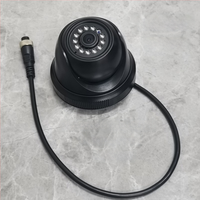 Automobilska infracrvena hemisferična kamera za četiri kanala nadzora, 1080P, AHD, 12-24V, 90° prilagodljiv, ABS kućište