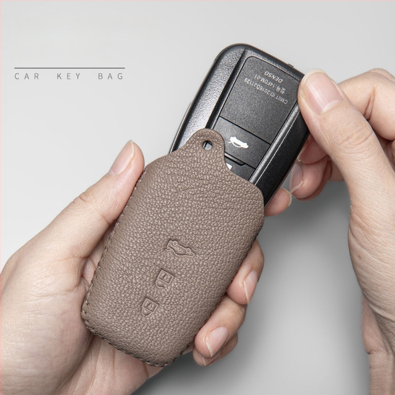 Toyota võtmeümbris – lambanahk, luksuslik stiil, kohandamine puudub