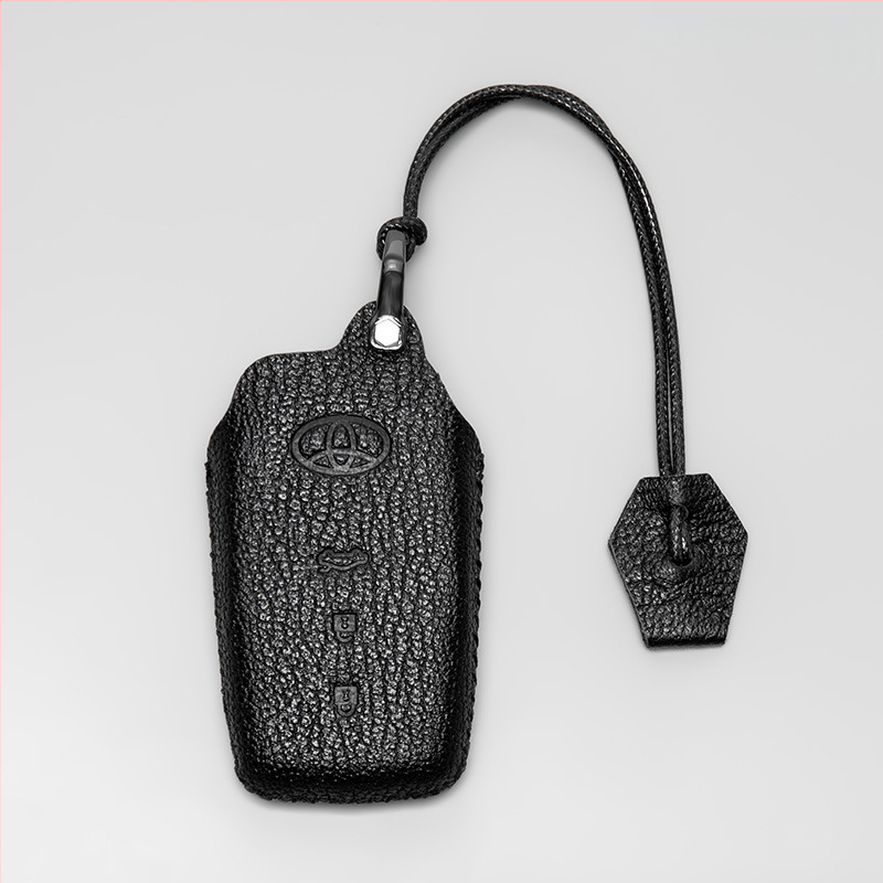 Toyota võtmeümbris – lambanahk, luksuslik stiil, kohandamine puudub