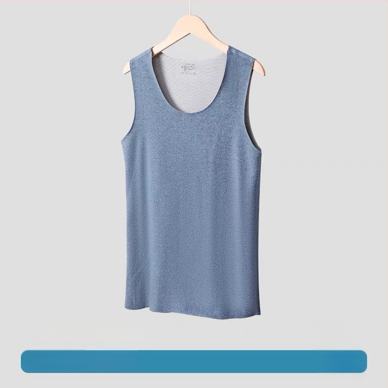 Topli vuneni svilenkasti prsluk, dvostruki melirani materijal, fleece podstava, okrugli ovratnik, debeli materijal 201-250 g/m², 90-95% poliestera.