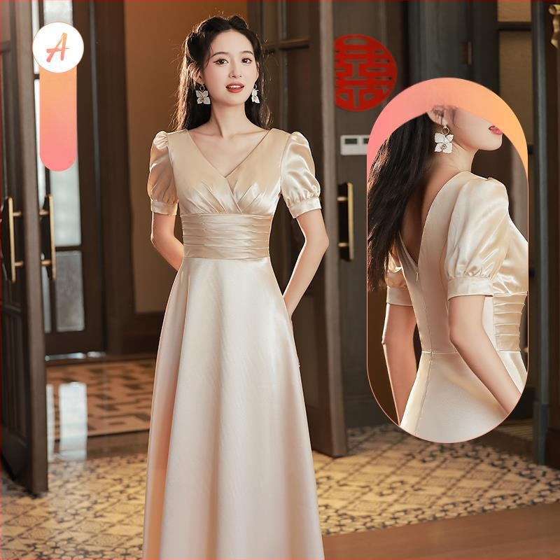 Pamergos suknelė satino, vasara 2022, pagrindinis audinys poliesteris 70–80%, antrasis audinys ≤30%, aukštos klasės