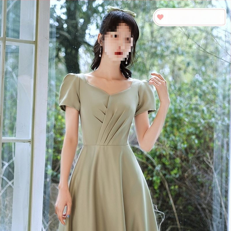 Satiinist pruutneitside kleit, A-liiniline siluett, sügav V-kaelus, varrukateta, pikk kleit