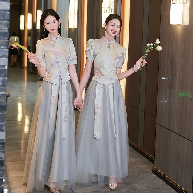 Hiina stiilis pruutneitsidekleit A-liinilise silueti, U-kujuline kaelus, ilma varrukateta, satiin 395