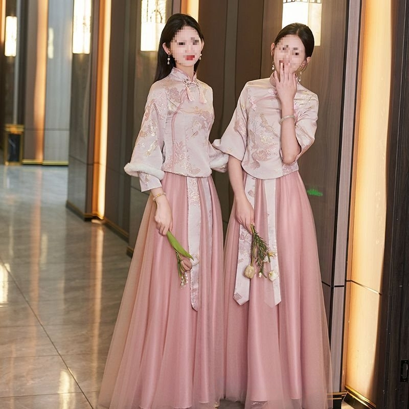 Hiina stiilis pruutneitsidekleit A-liinilise silueti, U-kujuline kaelus, ilma varrukateta, satiin 395