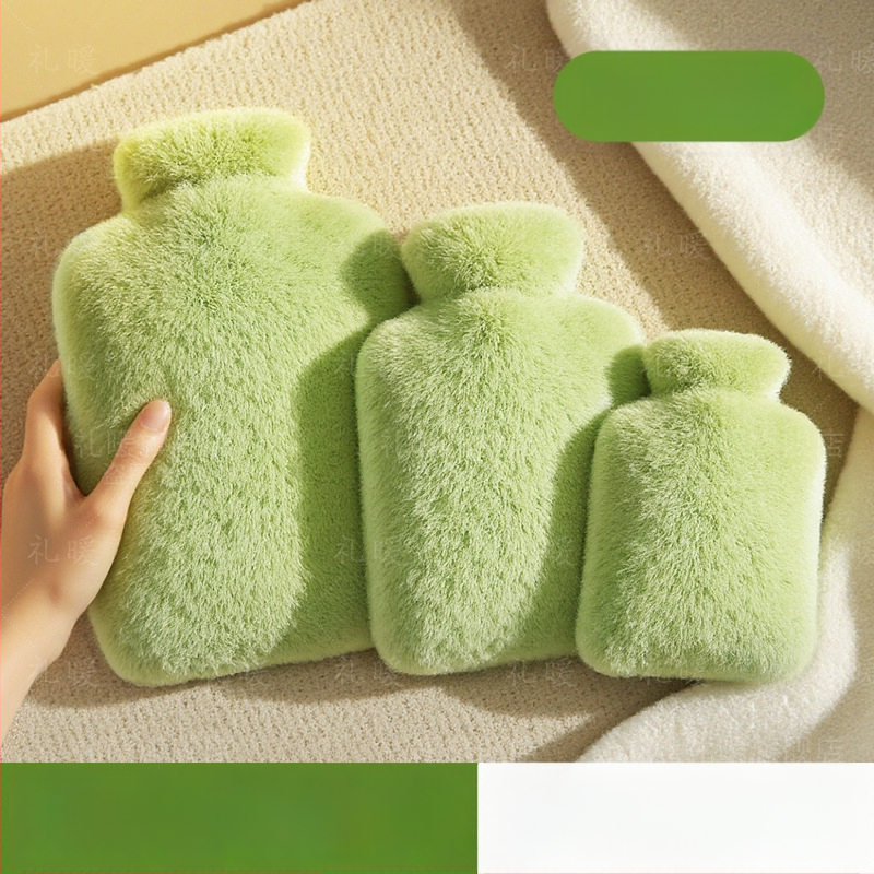 Ūdens piepildāms karstā ūdens pudeles ar imitētā truša pūka pārklājumu, stiprināts PVC iekšējais slānis, apkure ar ūdens piepildi, karsta un auksta izmantošana