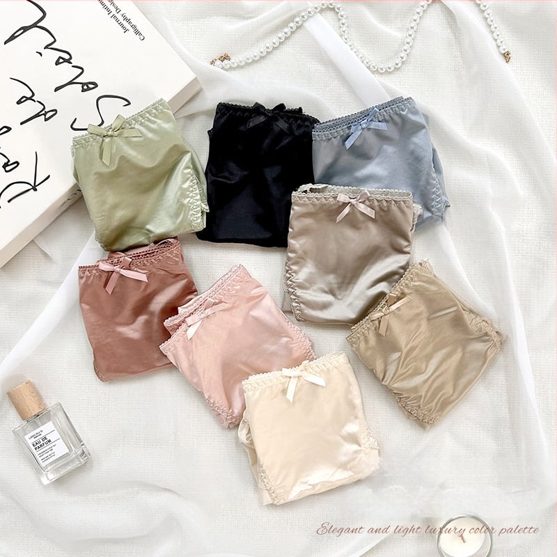 Sieviešu mežģīņu apakšveļa no viskozes, viduklis vidējā līmenī, kokvilnas odere cirkšņa zonā, antibakteriāla, adīta mežģīne, loku motīvs