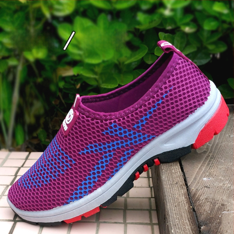 Naistele mõeldud kangast kingad vanal Pekingi stiilis – slip-on, libisemiskindlad, hingav pealmine kangas, lambavill veluurvooder, igapäevane etniline stiil