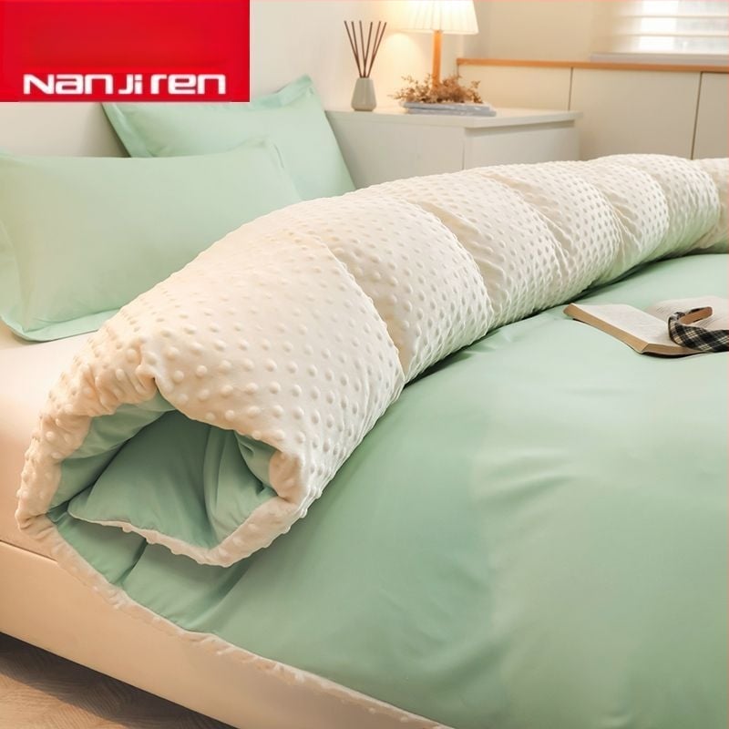 Paplanhuzat fleece béléssel, tej velúr és korall velúr, akril szálból, 4 részes készlet