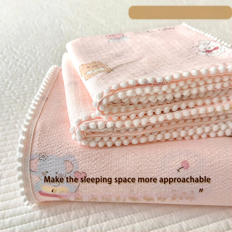 Kolmeosaline voodipesu komplekt polüestrist, multikas muster, Twill kangas, reaktiivne trükkimine ja värvimine, sobib kõigile aastaaegadele, kaasaegne minimalistlik stiil