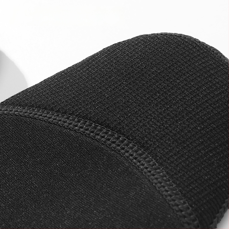 Neoprēna niršanas zeķes 3-5 mm, nenoslīdējošas, ātri žūst, siltas ziemas niršanai (Materiāls: Neoprēns; Biezums: 3-5 mm; Iespējas: Nenoslādētas, Ātri žūst)