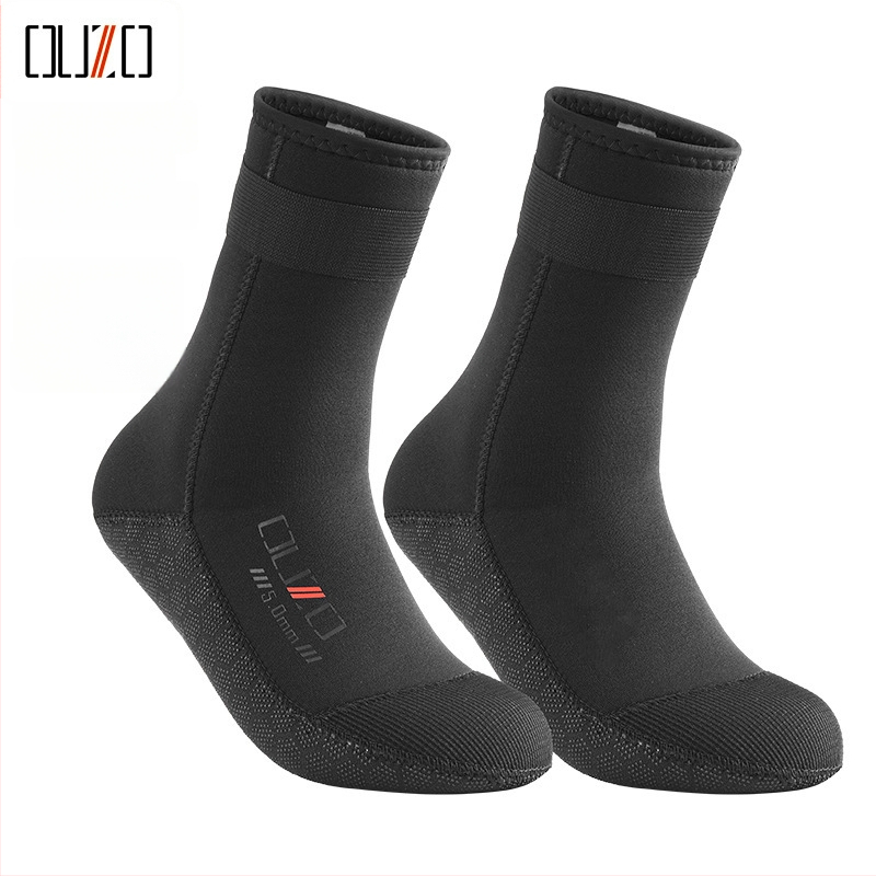 Neoprēna niršanas zeķes 3-5 mm, nenoslīdējošas, ātri žūst, siltas ziemas niršanai (Materiāls: Neoprēns; Biezums: 3-5 mm; Iespējas: Nenoslādētas, Ātri žūst)