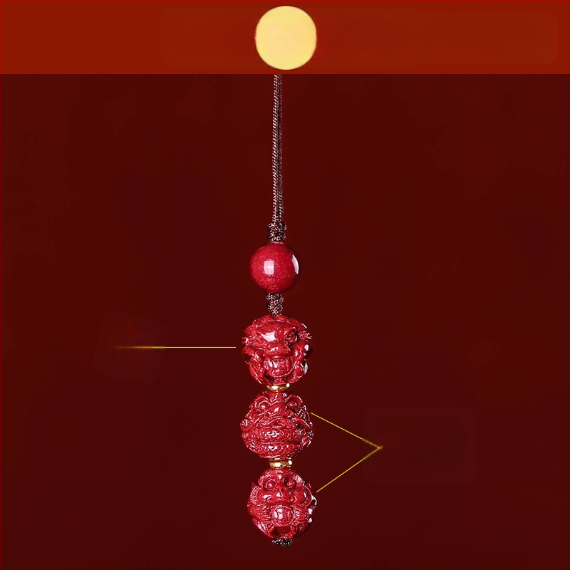 Telefona ķēdes piekariņš ar cinnabāra zodiaka motīvu, gravēts, ķīniešu literāri retro stila, 2023. gada rudens