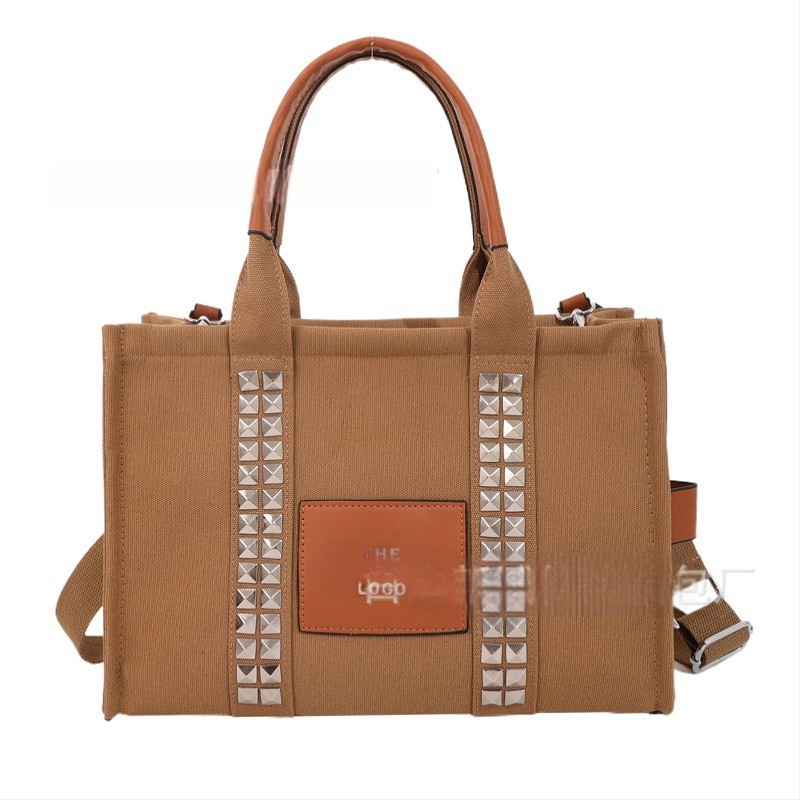 PU tote táska – cipzár, vászon bélés, vízszintes négyzet alak, mobiltelefon zseb, egy vállpánt