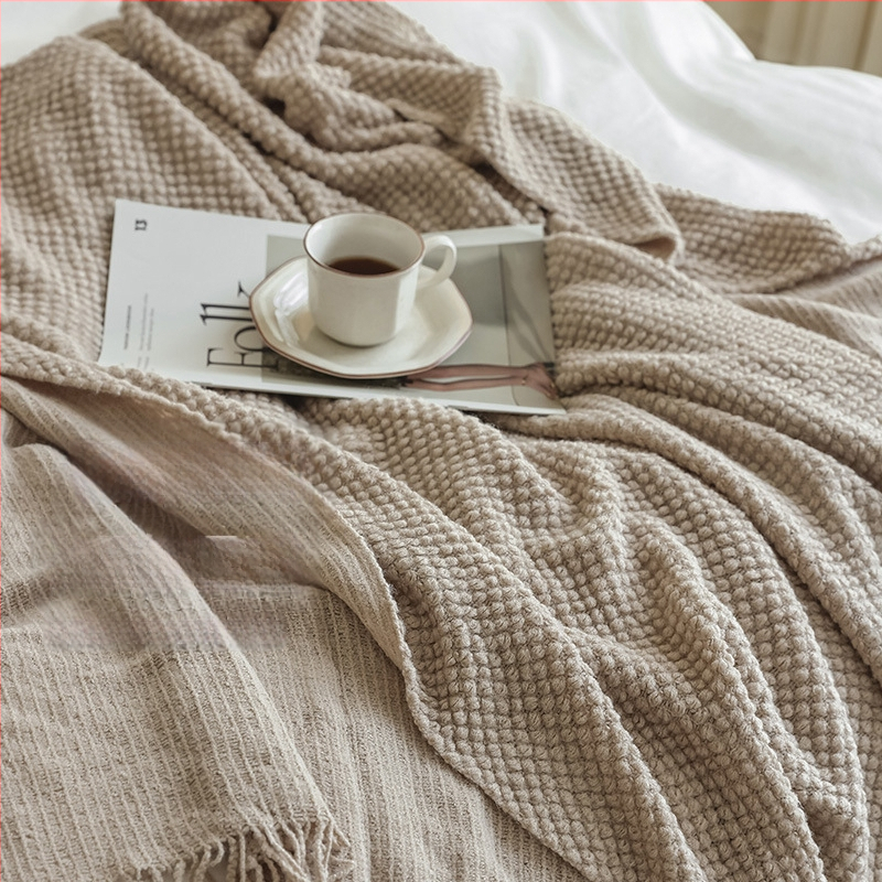 Rankšluosčio pledas: medvilnė, dryžiai, svoris 500–799 g, šiuolaikiškas minimalistinis stilius