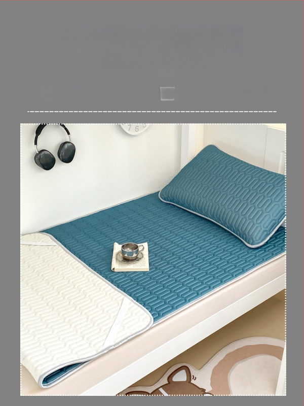 Gultas palags studentu kopmītnēs, dabīgs latekss, lateksa saturs 90% vai vairāk, drukāts audums, universāls stils