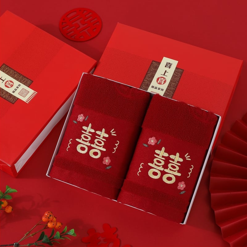 Сватбени кърпи двойка – марка Looking for Snow; Реактивно печатане и боядисване; Прежда: Ply; Процес: бродерия, жакард; Тегло: 100–120 g