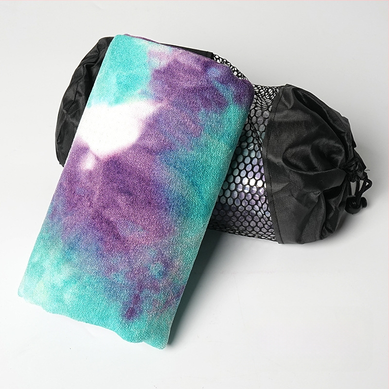 Tie-dye neslīdošs mikrofibras jogas dvielis, 470 g