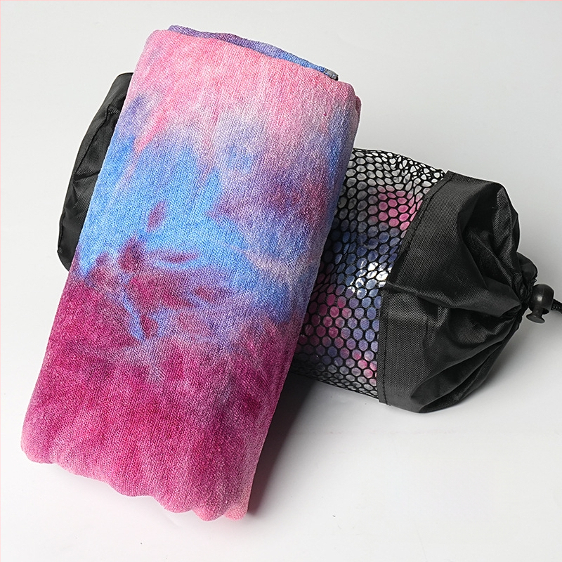 Tie-dye neslīdošs mikrofibras jogas dvielis, 470 g