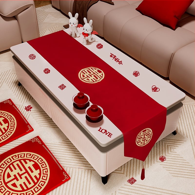 Kāzu galda pārklājs kafijas galdiņam ar pūtīšu izšuvumu dvīņu laimes motīvam, TV skapja pārsegs, iepakots PP somā