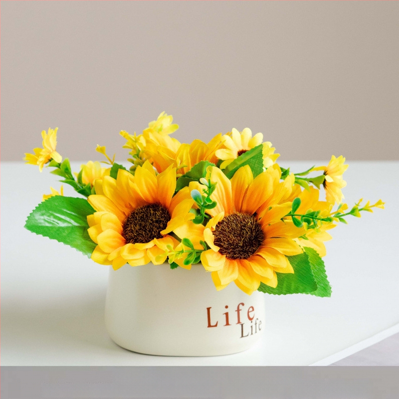 Dirbtinių šilkinių gėlių vazonas svetainės dekorui – šilko gėlės, serigrafijos technika