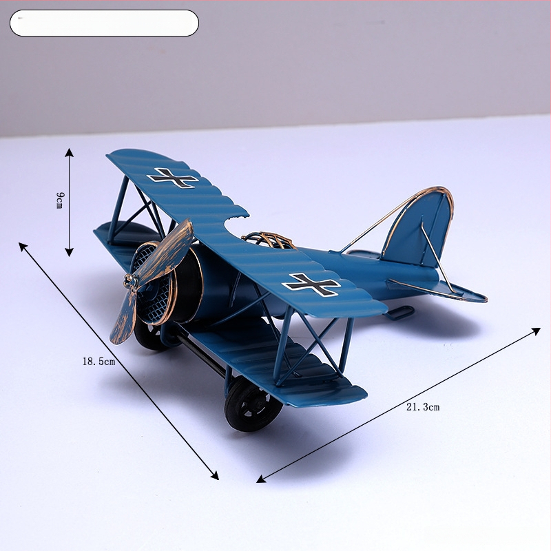 Fémből készült északi stílusú repülőgép modell dísz — modern minimalista dekoráció otthonra és az irodába