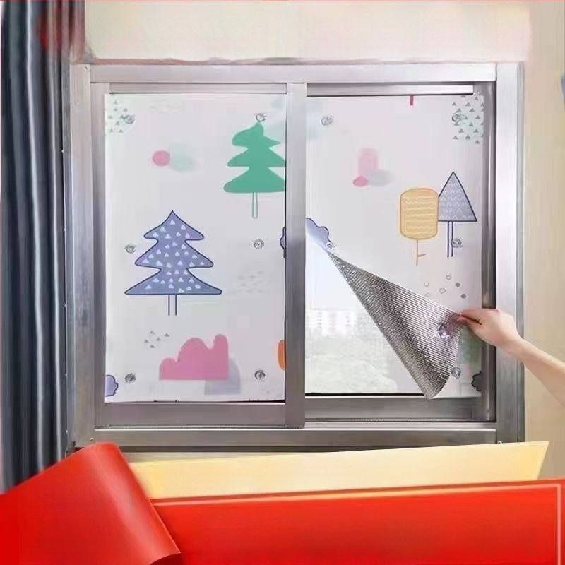 Loga stikla izolācijas plēve ar sūkņa āķīšiem – saules aizsargs guļamistabai un balkonam, Pearl cotton (EPE) materiāls, elektrostatiskā līmēšana, mūsdienīgs stils