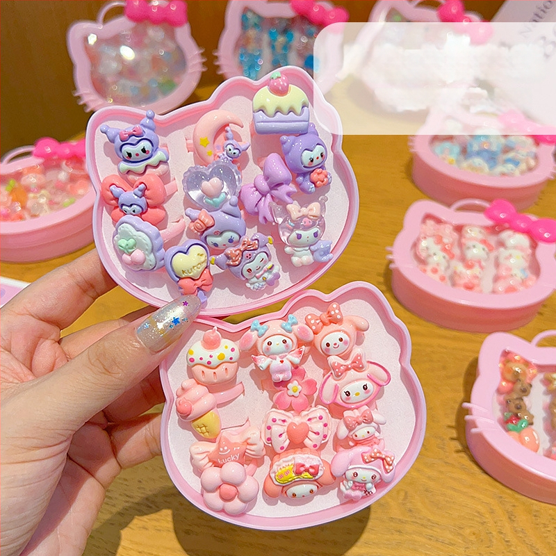 Bērnu Kuromi gredzens – karikatūras stilā, plastmasa/resīns, rozā kvarca kristāls, vecums 3–10 gadi, štancēšanas tehnika