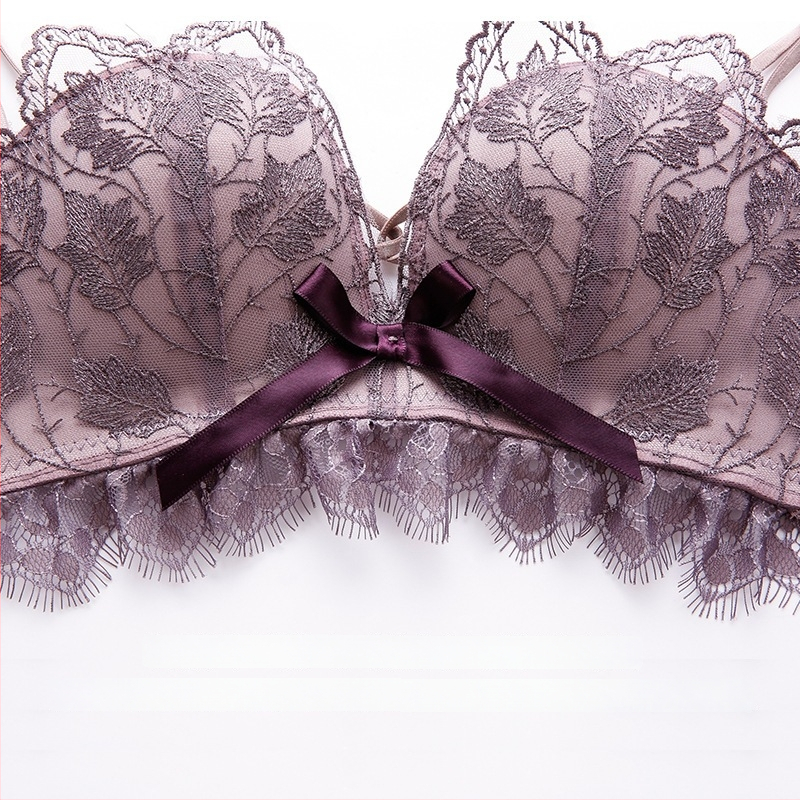 Sieviešu bezvadu mežģīņu krūšturis ar formas veidošanas funkciju, komplekts ar aizmugures dizainu; 3/4 kauss, forma: augšējā plāna, apakšējā bieza; noņemamas dubultās siksnas, aizmugurē četras rindu aizdares