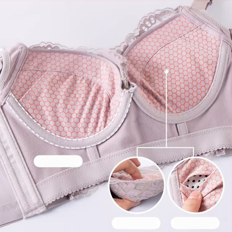 Krūšturis komplekts ar 3/4 kausiem, plāns veidots kauss, fiksētas plecu lencītes, mugurē sešas sprādzes, savilkšana un augšējā atbalsts