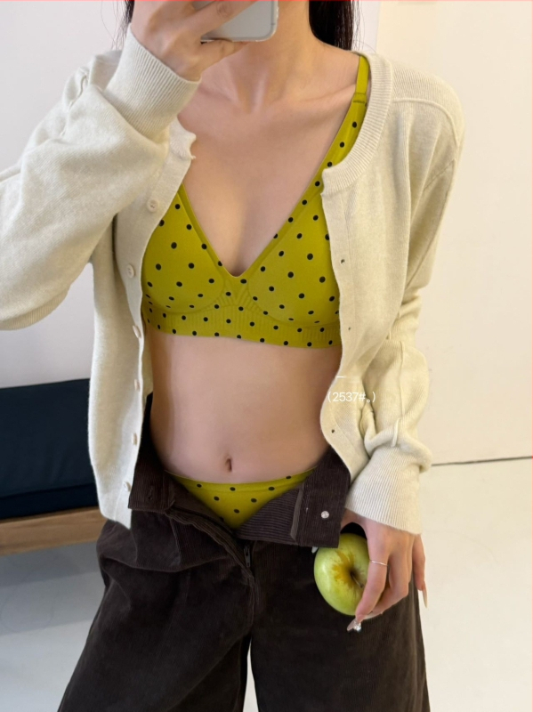 Retro ar punktotu dizainu krūšturu komplekts, 3/4 kauss, fiksēti plecu sargi, elpojošs un ērts