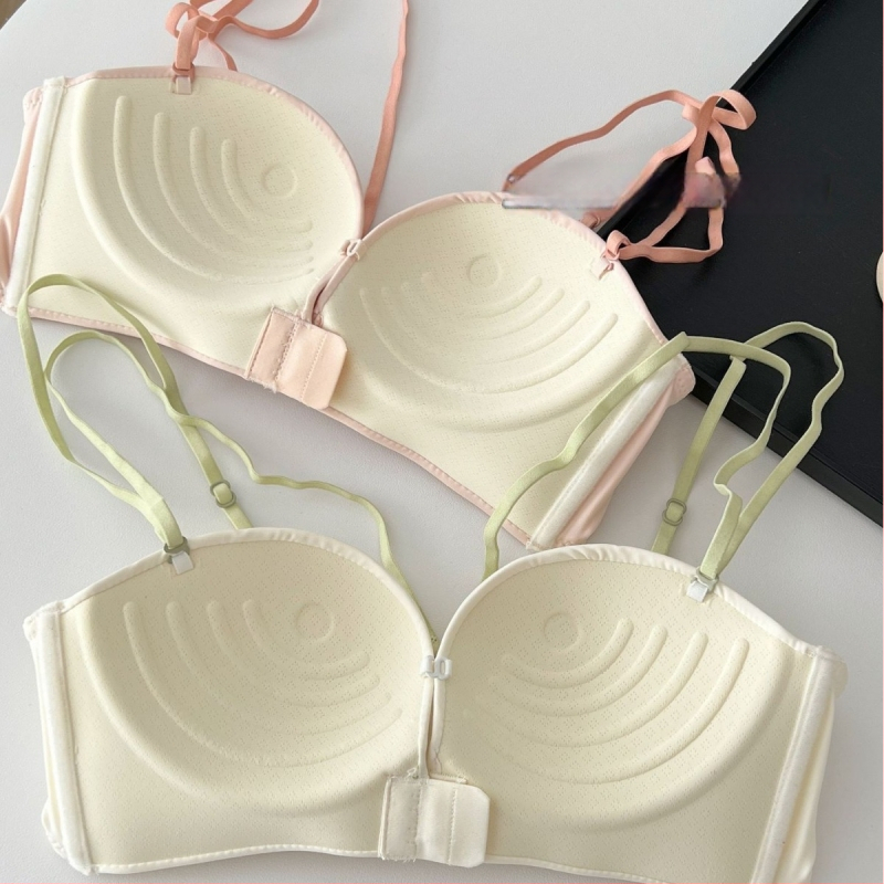 Push-up krūšturu komplekts ar dubultslāņa priekšējo aizdari, noņemamām siksniņām, bezšuvju muguras daļa, neilona audums