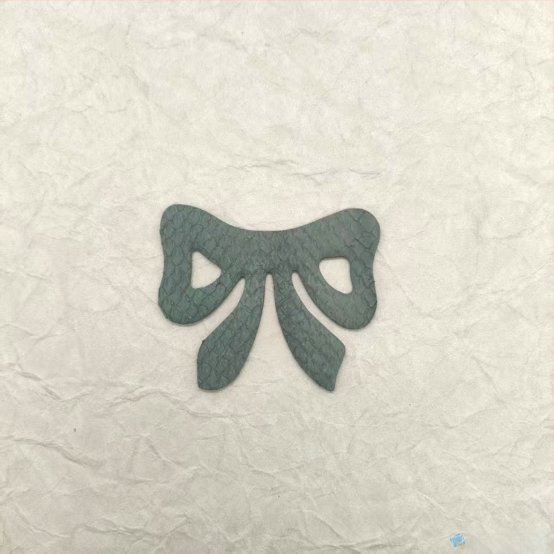 Dječja kopča za kosu s velikom mašnicom, leopard uzorak od konjske dlake i kože (Ručna izrada; Podrijetlo: Qingdao; Ljeto 2024; Materijal: Cortex)