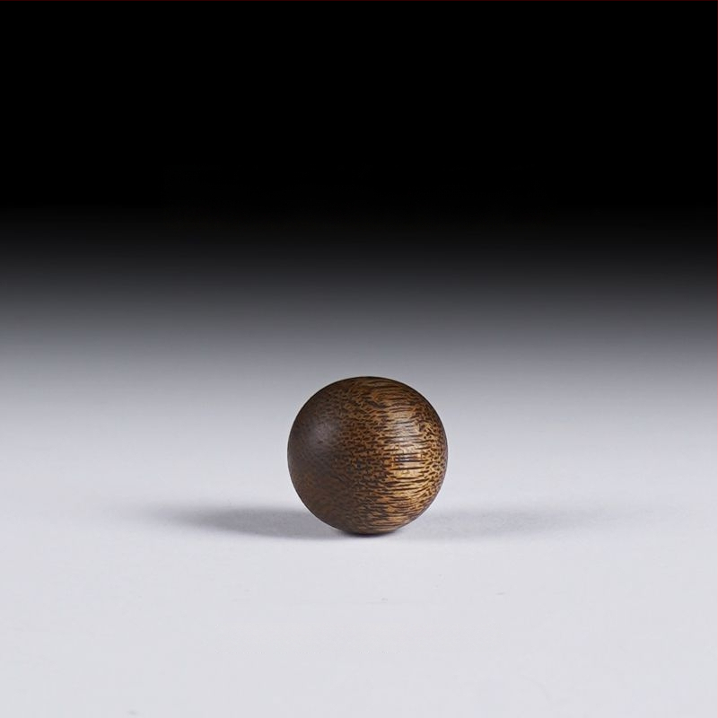 Agarwood helmestest kaelakee, looduslik stiil, poleeritud viimistlus, 2022 suve väljaanne