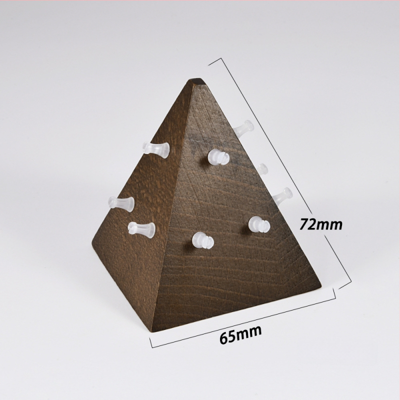 Puidust juveelide display statiiv, üks kiht, kõrgekvaliteediline stiil, puuritud konstruktsioon