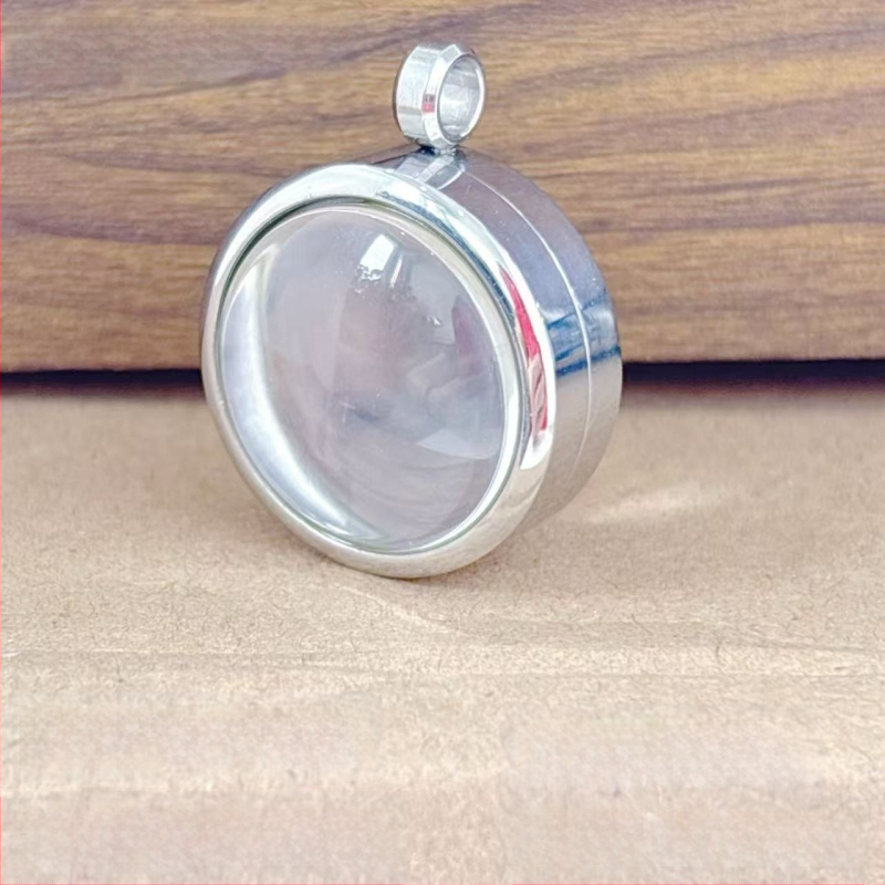 Nerūsējošā tērauda apaļš piekariņš kaklarotai ar izliektu virsmu, elektroplatēšana, daudzpusīgs stils