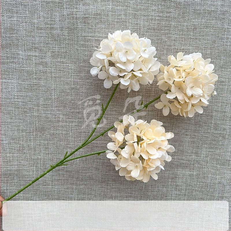 3-pealine siid hortensia kimp, käsitöödetailid, pulmadeks saali dekoreerimiseks