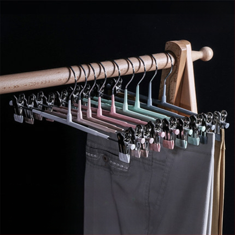 Kaitang Roostevabast terasest pükste hoidik - Moodne minimalistlik stiil, Kohandatav töötlemine