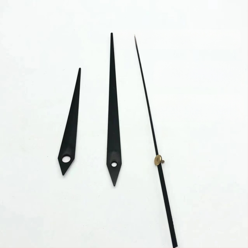 Kvarcinis laikrodžio mechanizmas su metalo korpusu ir laikrodžio rankomis • Prekės ženklas: Clock hand • Mechanizmas: kvarcinis • Pakuotė: 500 vnt.