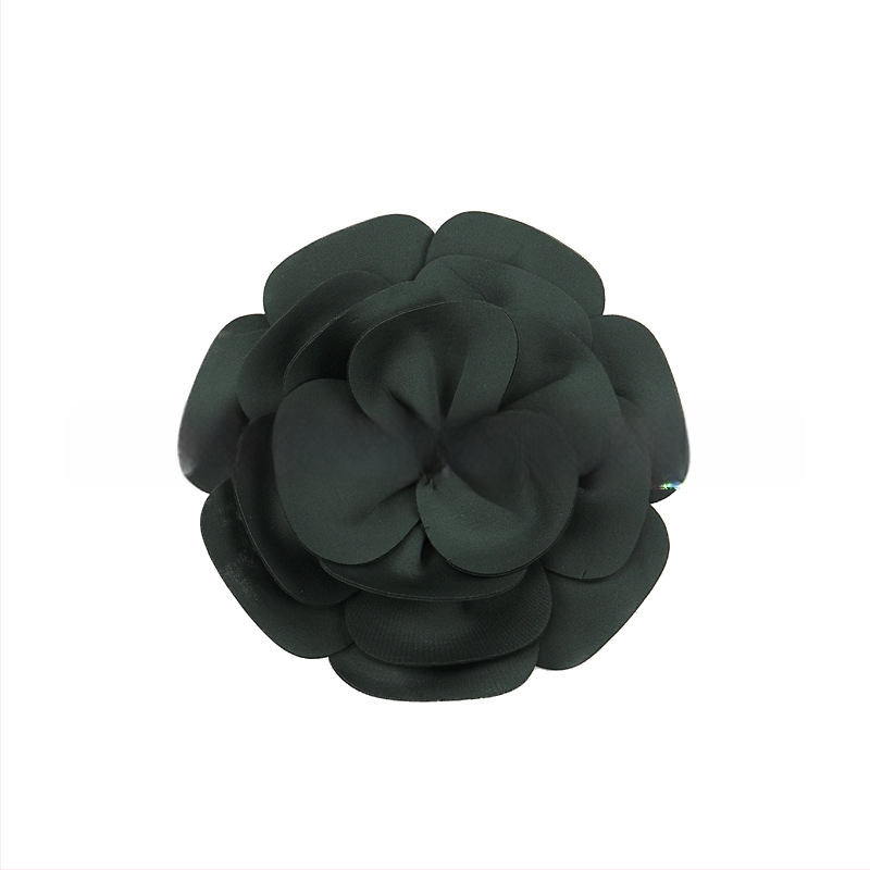 Liels ziedu galvas piederums, roku darīts, mūsdienīgs ziedu stils, materiāls: air cotton, forma: zieds, individuāli iepakots