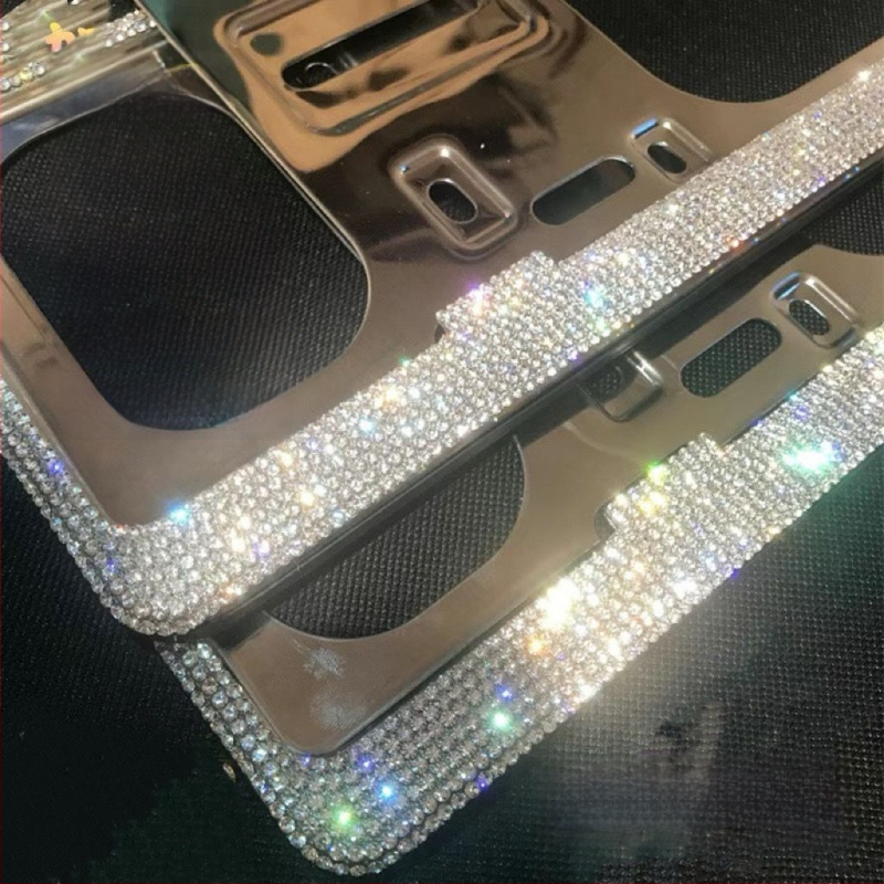 Automašīnas reģistrācijas numura rāmītis ar dimantiem no nerūsējoša tērauda – Preces kods 46210306z5681h