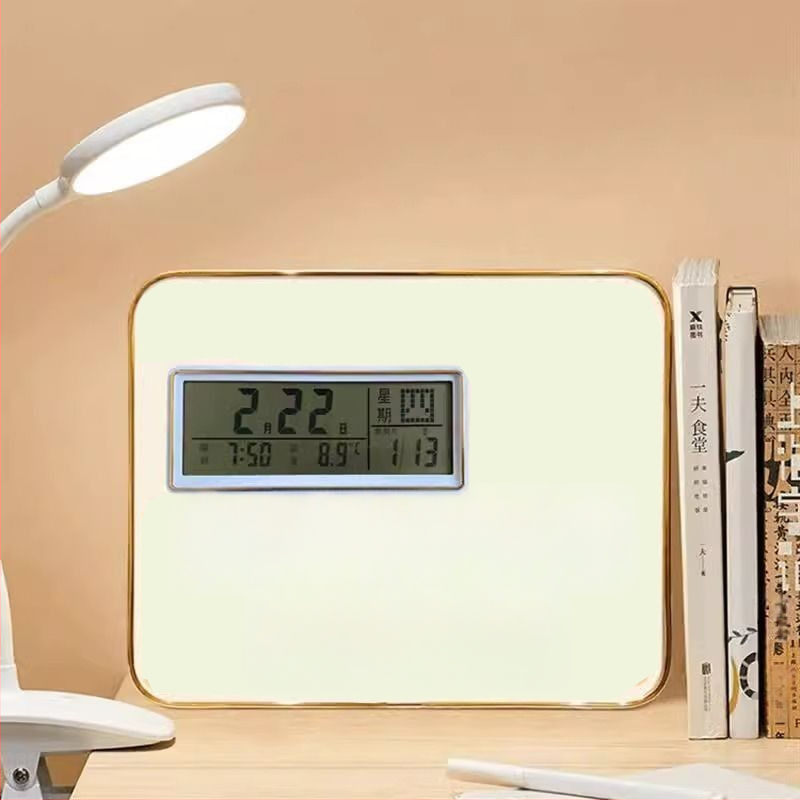 Modinātājs ar fotogrāfiju rāmi un displeja statīvu, foto tablo, termometrs, kalendārs, Mēness fāze, nedēļas diena