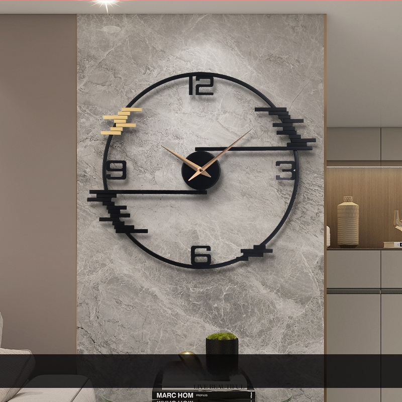 Sienas pulkstenis dzīvojamajai telpai, analogo displejs ar rādītājiem, ar bateriju, Sun movement mehānisms, metāla korpuss, metālisks ciparnīca