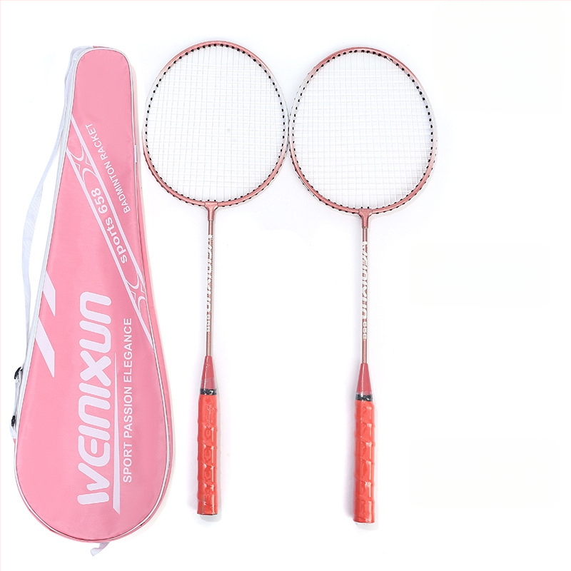 Badmintona rakete pieaugušajiem un bērniem, rāmis no titāna sakausējuma, ārkārtīgi cieta, tiešs trieciens, piemērota badmintonam un tenisam, svars 95-100 g