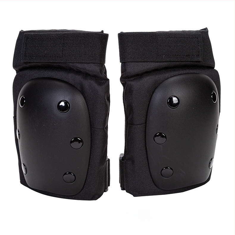 Aizsargu komplekts skrituļslidošanai un ziemas sporta veidiem - ceļgalu, elkoņu un plaukstu aizsargi ar putu pildījumu, sešu vienību komplekts